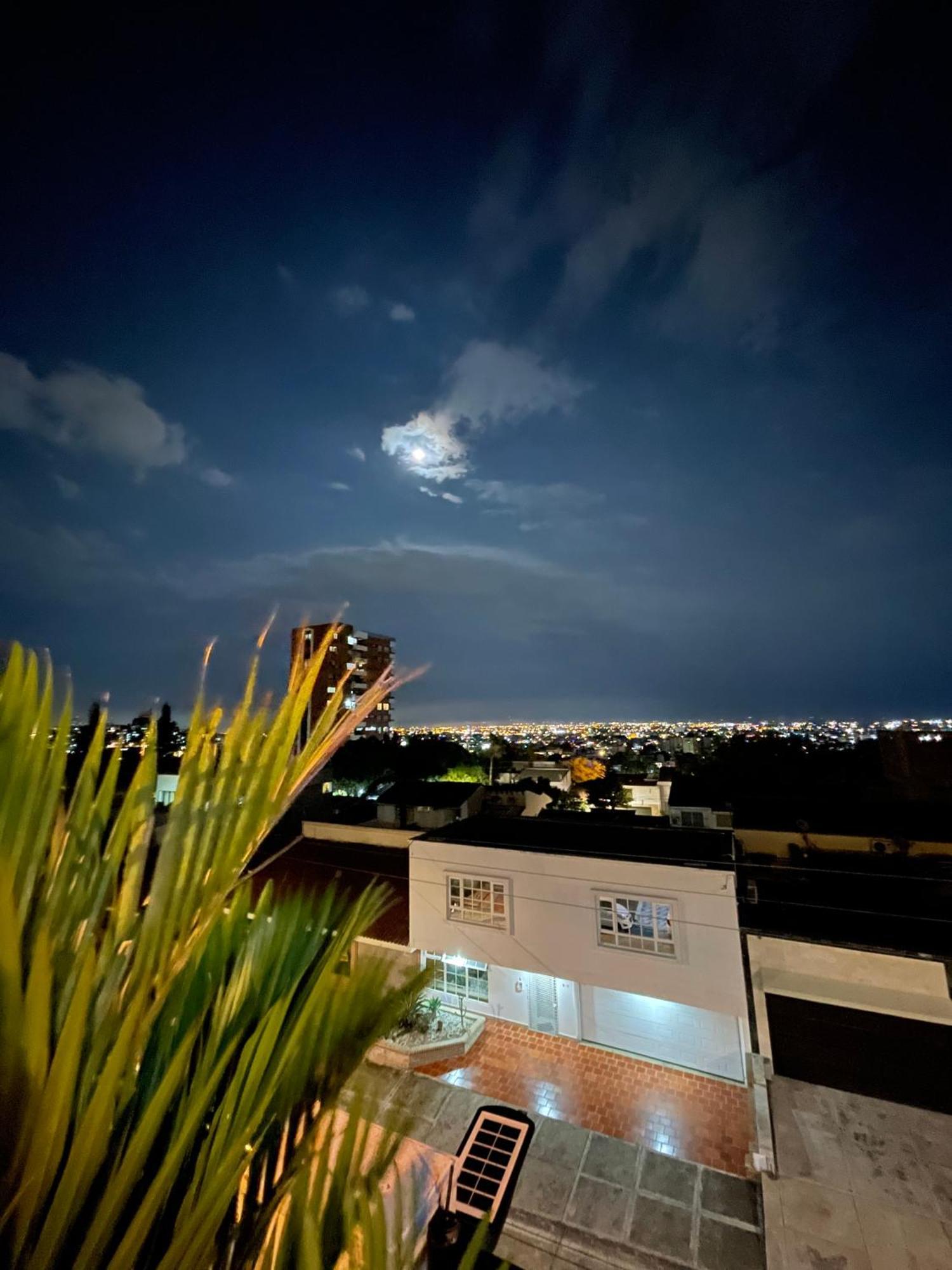 The View Hostel & Lounge 칼리 외부 사진